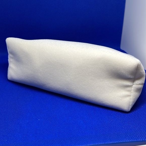 NWOT Dior Velour Clutch/Cosmetic Pouch - Picture 5 of 7